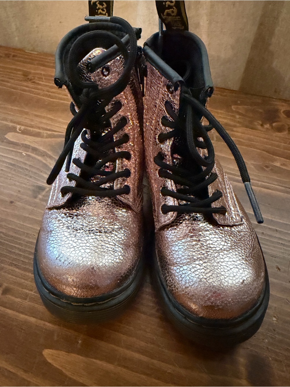 Dr. Martens Kids Metallic Rose Lace-Up Combat Boots size 9 toddler